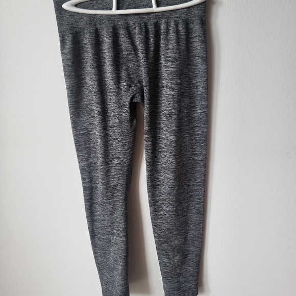 Gray leggings XS - Picture 3 of 4